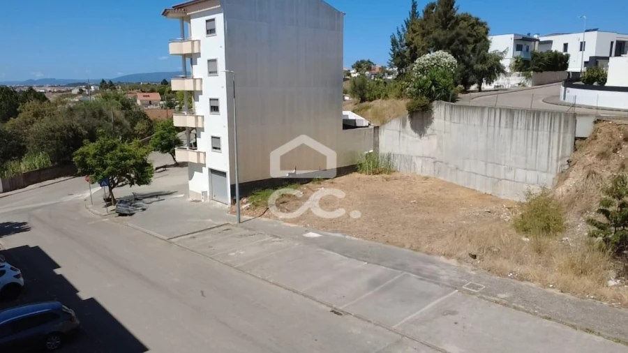 Terreno para Venda em Vila Nova da Barquinha