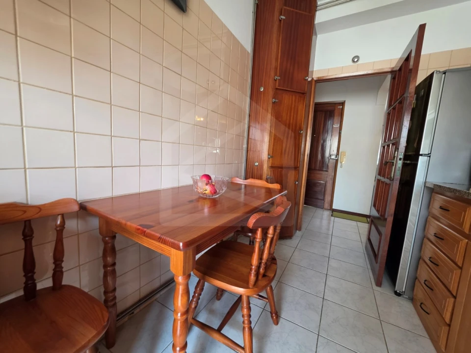 Apartamento T3 para Venda em São João da Madeira Foto 8