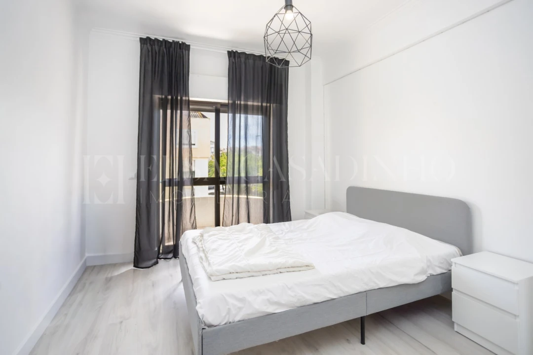 Apartamento T2 para Venda em Seixal, Arrentela e Aldeia de Paio Pires Foto 5