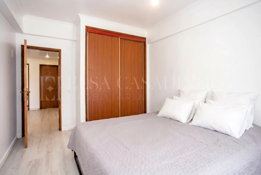Apartamento T2 para Venda em Seixal, Arrentela e Aldeia de Paio Pires Foto 10