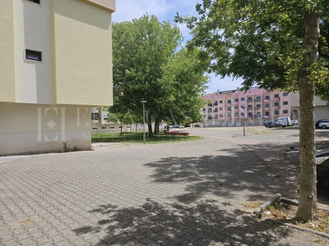 Apartamento T2 para Venda em Seixal, Arrentela e Aldeia de Paio Pires Foto 22