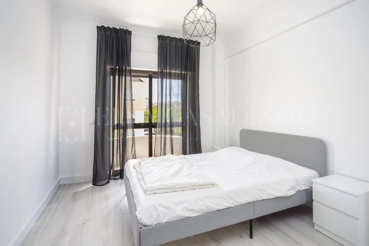 Apartamento T2 para Venda em Seixal, Arrentela e Aldeia de Paio Pires Foto 5