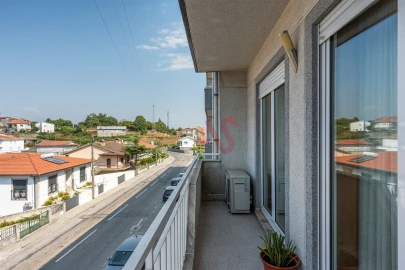 Apartamento T3 para Venda em Lustosa e Barrosas (Santo Estêvão)
