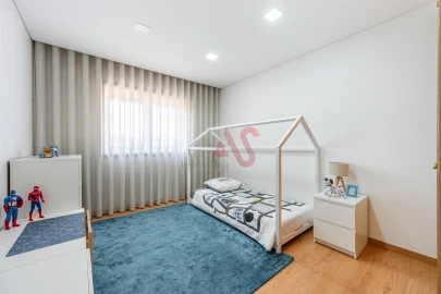 Apartamento T3 para Venda em Lustosa e Barrosas (Santo Estêvão)
