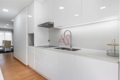 Apartamento T3 para Venda em Lustosa e Barrosas (Santo Estêvão)