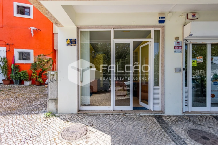 Loja para Venda em Marvila, Ribeira Santarém, São Salvador, São Nicolau Foto 2