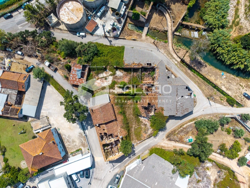 Moradia T7 para Venda em Rio Maior Foto 1