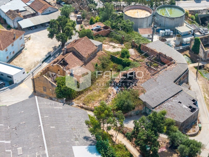 Moradia T7 para Venda em Rio Maior Foto 4