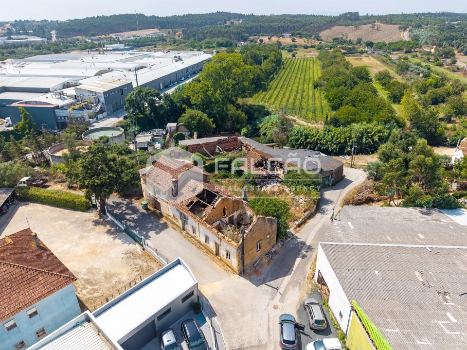 Moradia T7 para Venda em Rio Maior Foto 13