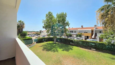 Apartamento T1 para Venda em Albufeira e Olhos de Água