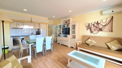 Apartamento T1 para Venda em Albufeira e Olhos de Água