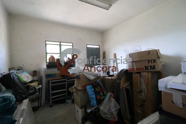 Moradia T3 para Venda em Santa Marinha e São Martinho Foto 28
