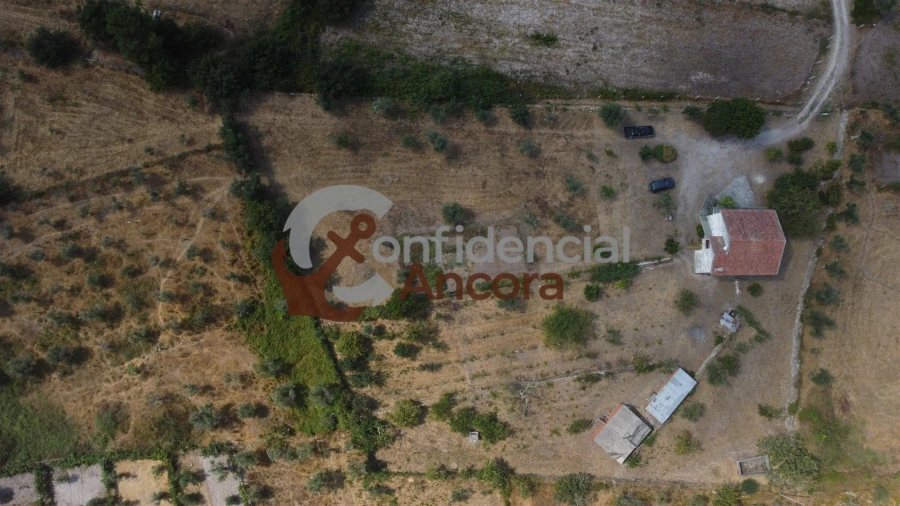Moradia T3 para Venda em Santa Marinha e São Martinho Foto 63