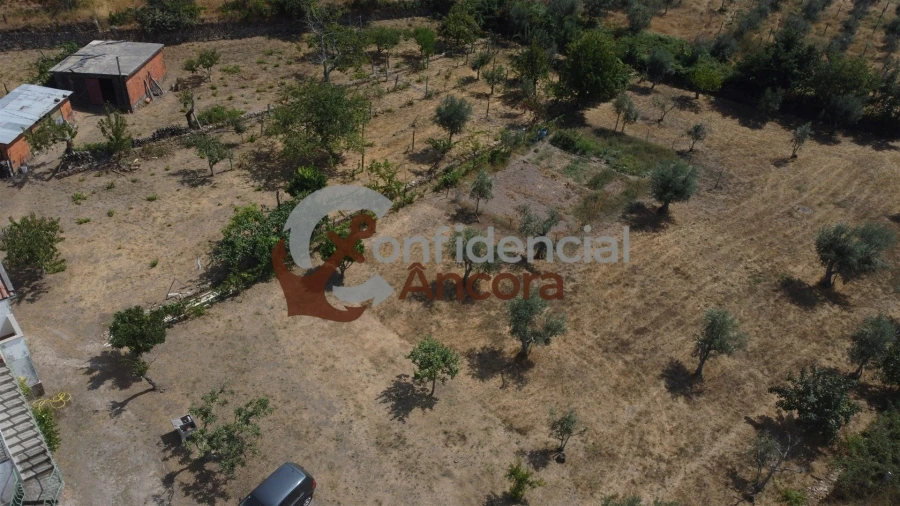 Moradia T3 para Venda em Santa Marinha e São Martinho Foto 56