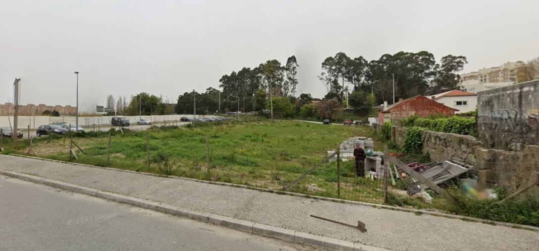 Terreno para Venda em Ramalde Foto 2