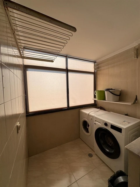 Apartamento T2 para Venda em Mafamude e Vilar do Paraíso