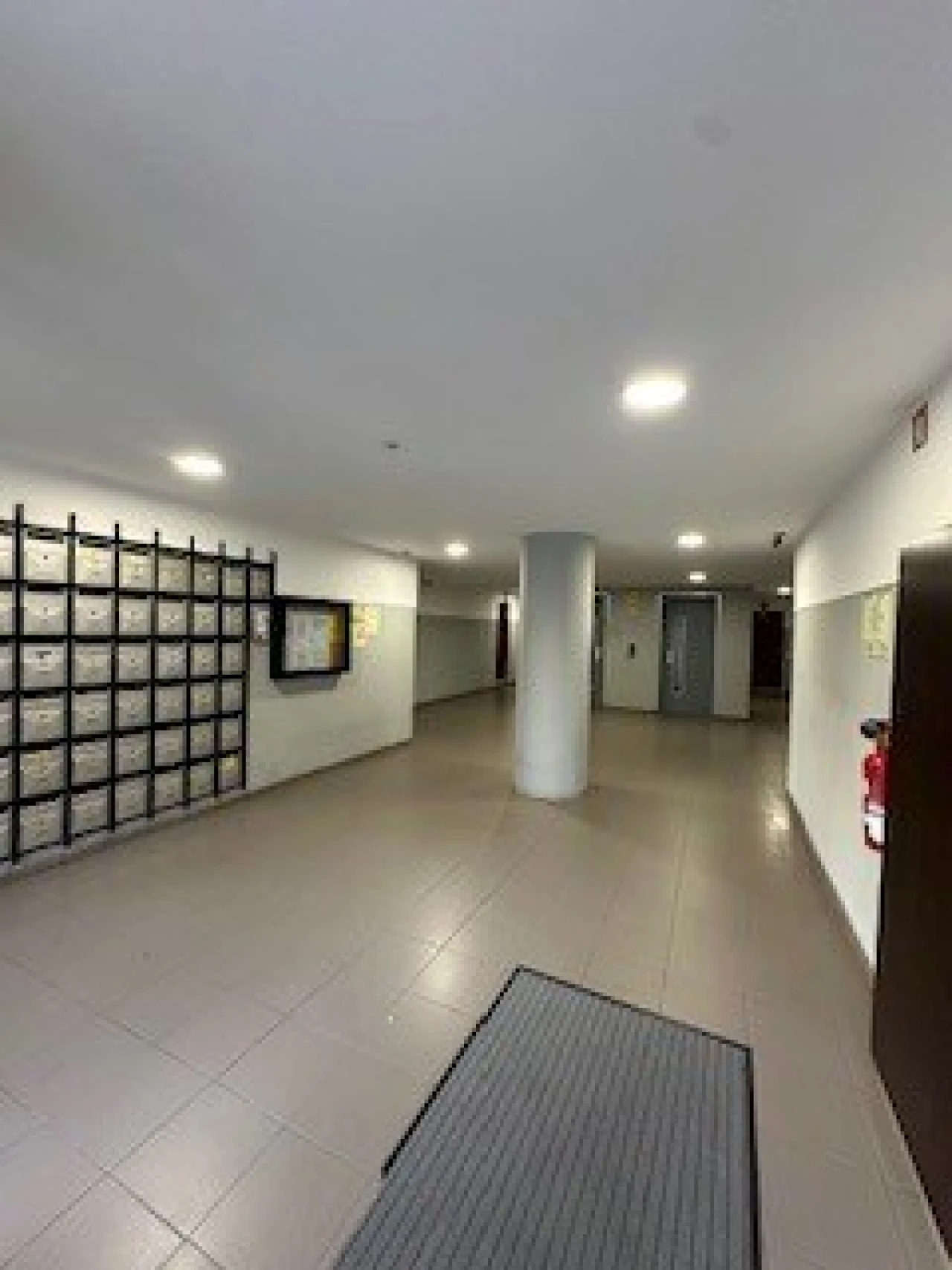 Apartamento T2 para Venda em Mafamude e Vilar do Paraíso Foto 2