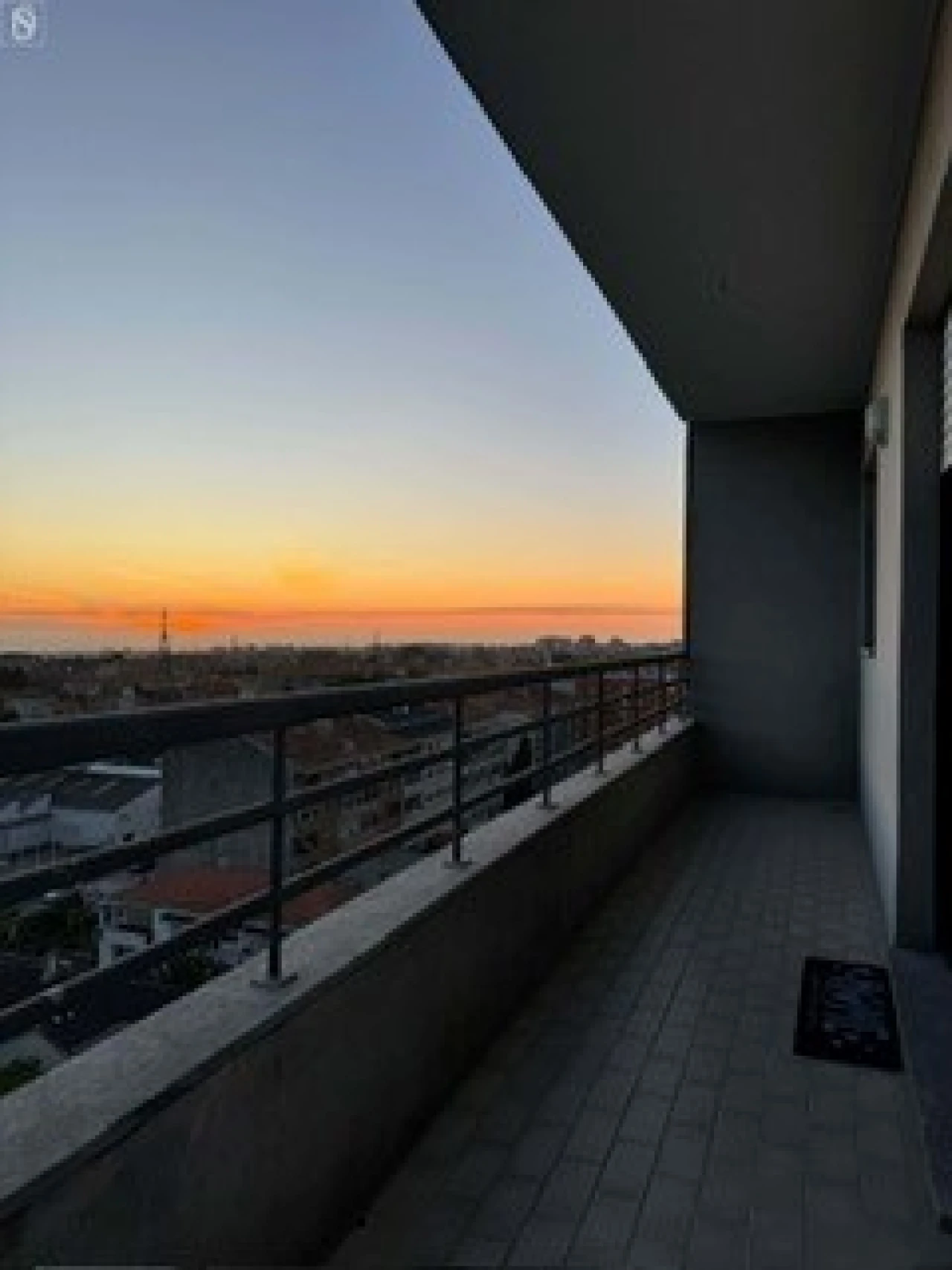 Apartamento T2 para Venda em Mafamude e Vilar do Paraíso Foto 4