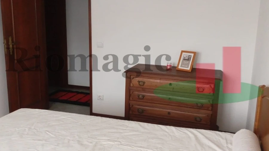 Quarto para Arrendamento em Rio Maior