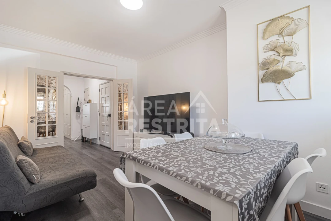 Apartamento T2 para Venda em Charneca de Caparica e Sobreda Foto 7