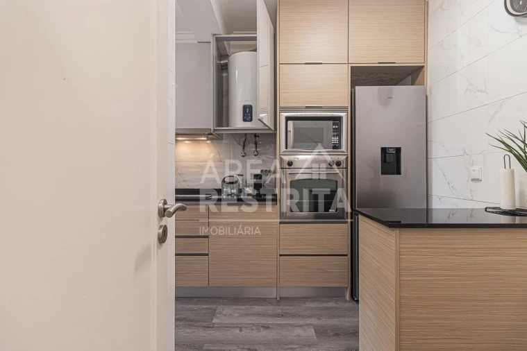 Apartamento T2 para Venda em Charneca de Caparica e Sobreda Foto 17