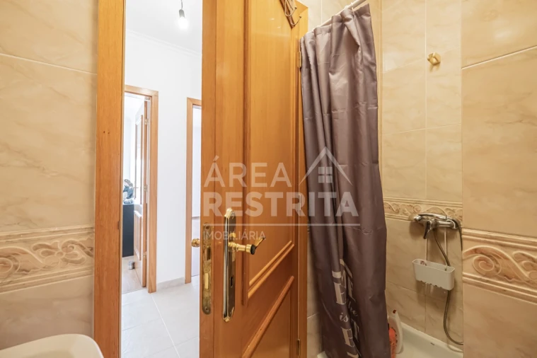 Apartamento T3 para Venda em Pinhal Novo Foto 16
