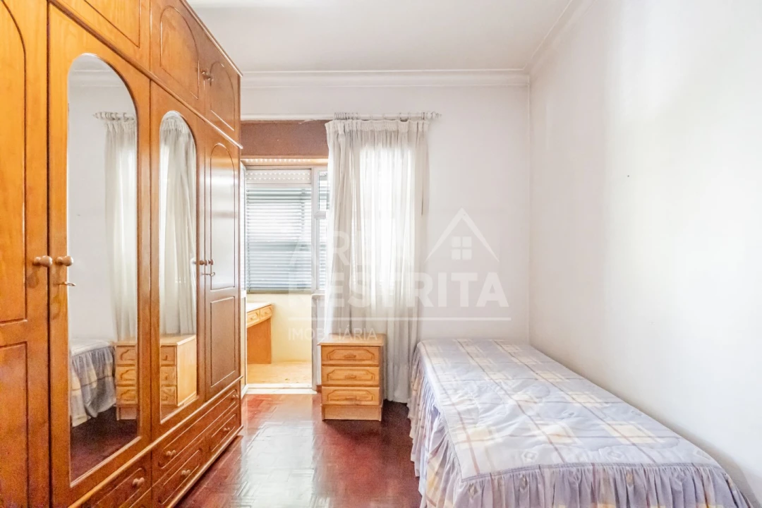 Apartamento T2 para Venda em Amora Foto 19