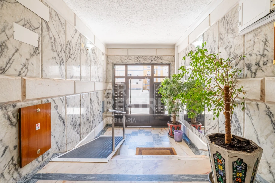 Apartamento T2 para Venda em Amora Foto 40