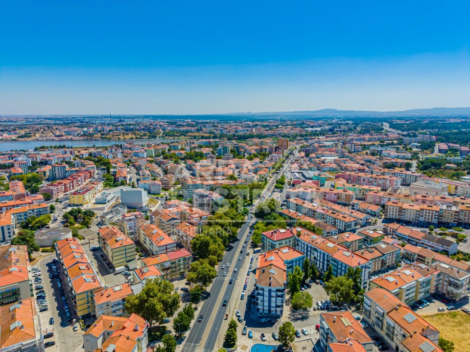Apartamento T2 para Venda em Amora Foto 44