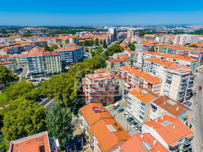 Apartamento T2 para Venda em Amora Foto 57