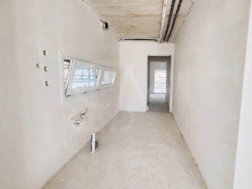 Apartamento T1 para Venda em Campolide Foto 5