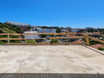 Apartamento T1 para Venda em Campolide