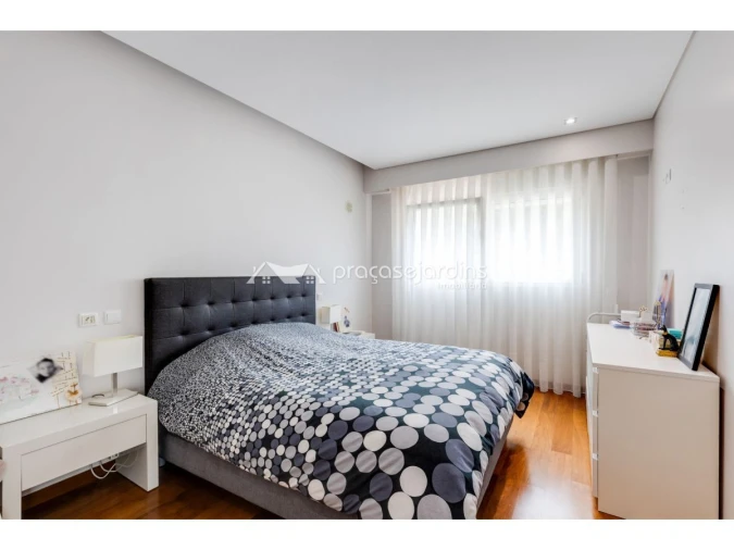 Apartamento T3 para Venda em Leiria, Pousos, Barreira e Cortes Foto 10