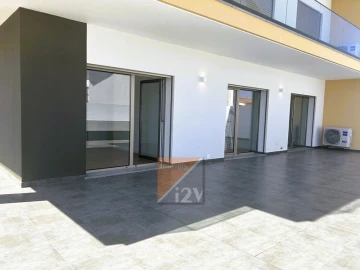 Apartamento T3 para Venda em Parceiros e Azoia