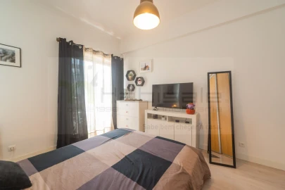 Apartamento T3 para Venda em Algueirão-Mem Martins