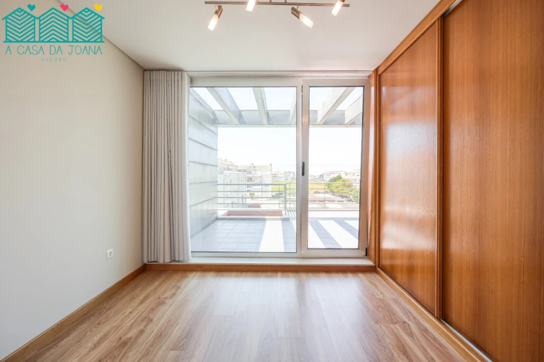 Apartamento T4 para Venda em Gafanha da Boa Hora Foto 45