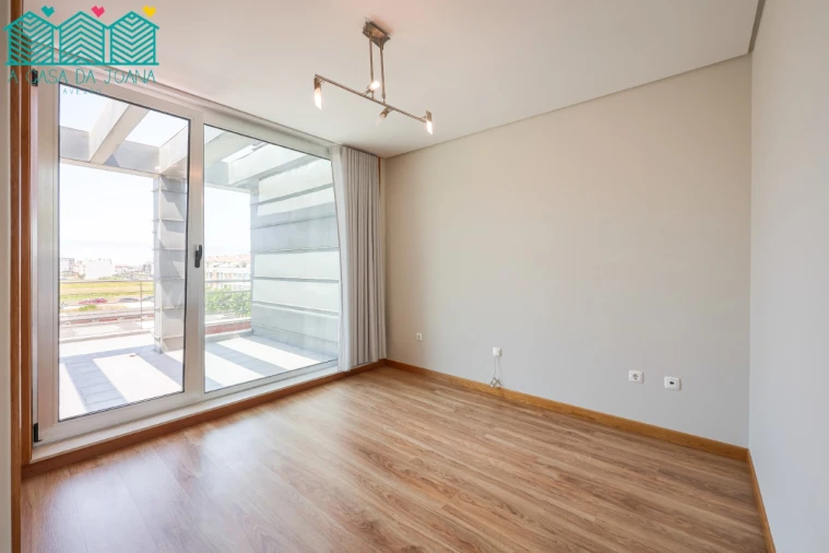 Apartamento T4 para Venda em Gafanha da Boa Hora Foto 38