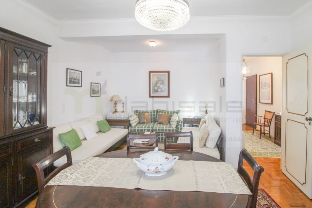 Apartamento T2 para Venda em Póvoa de Santo Adrião e Olival Basto Foto 2