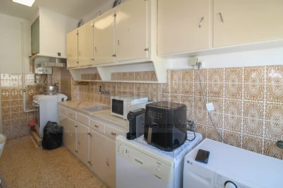 Apartamento T2 para Venda em Póvoa de Santo Adrião e Olival Basto