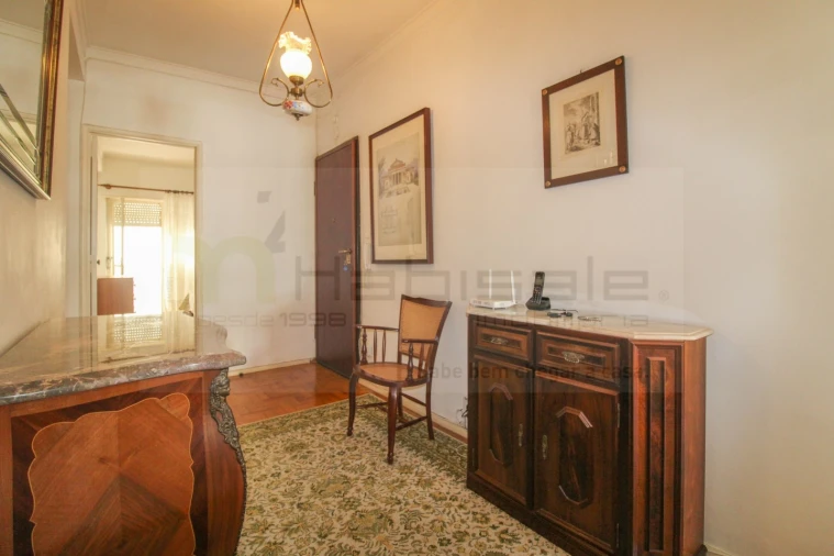 Apartamento T2 para Venda em Póvoa de Santo Adrião e Olival Basto Foto 8