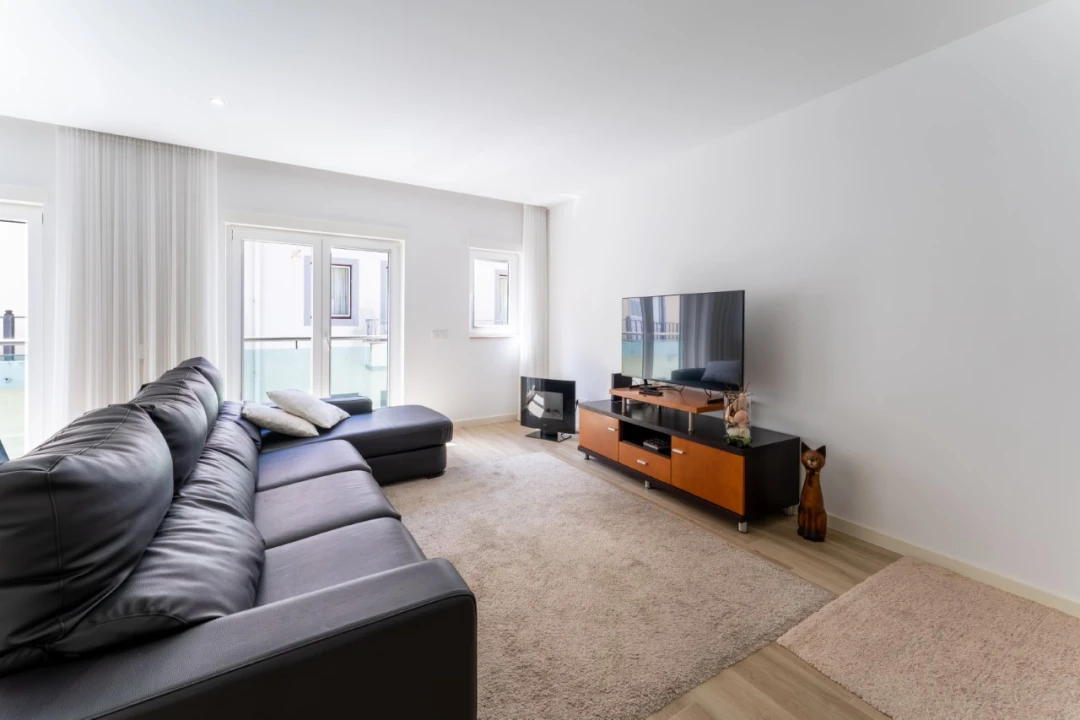 Apartamento T1 para Venda em Nazare Foto 4