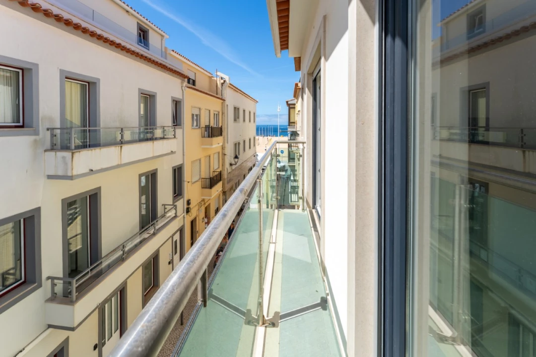 Apartamento T1 para Venda em Nazare Foto 17