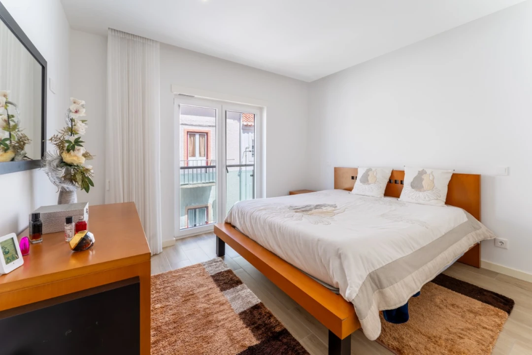 Apartamento T1 para Venda em Nazare Foto 12