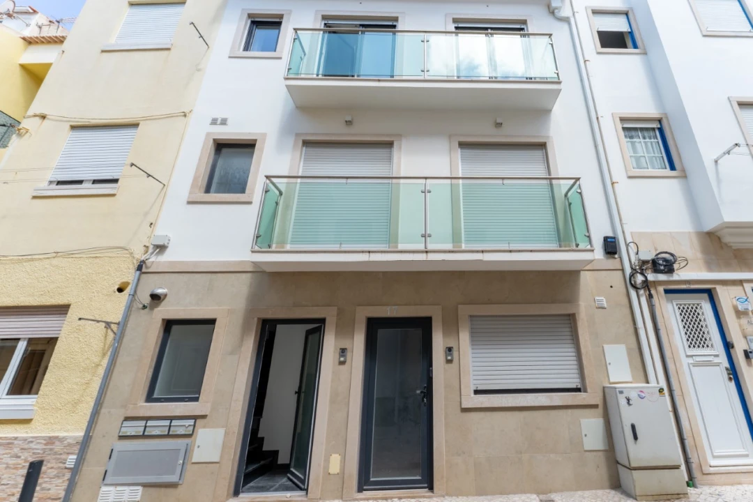 Apartamento T1 para Venda em Nazare Foto 22
