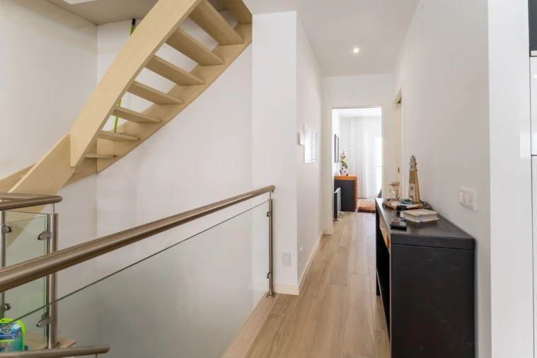 Apartamento T1 para Venda em Nazare Foto 11