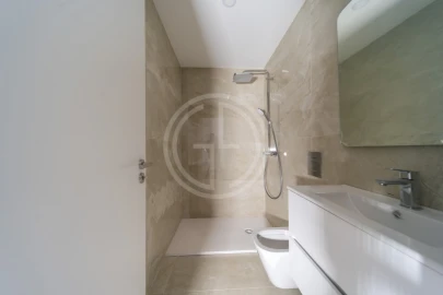 Moradia T3 para Venda em Montenegro