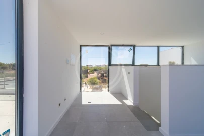 Moradia T3 para Venda em Montenegro