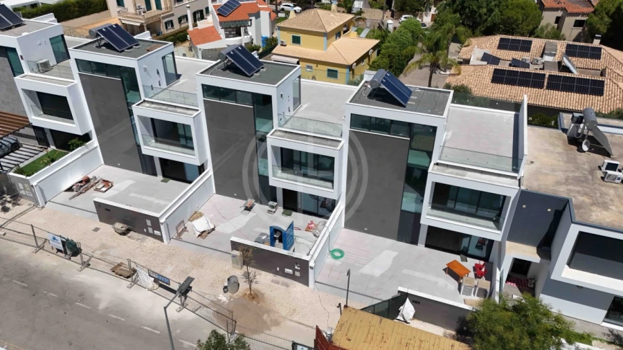 Moradia T3 para Venda em Montenegro Foto 12