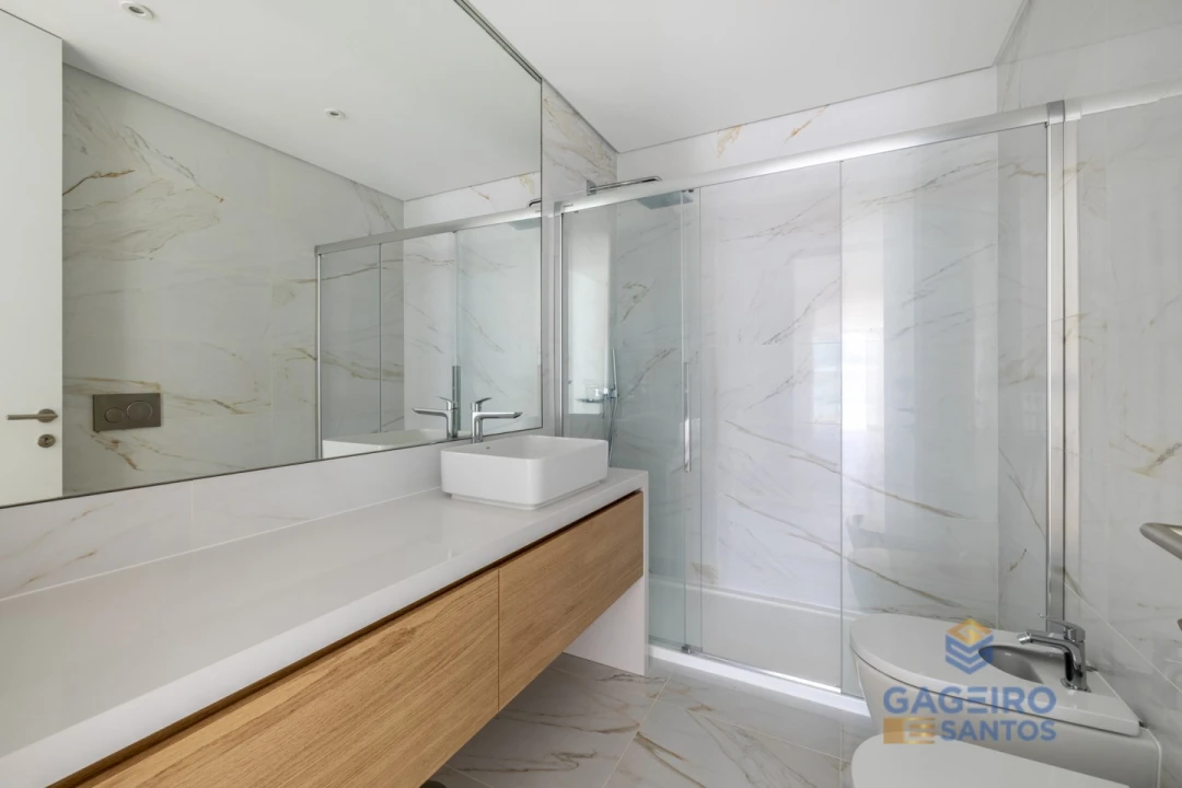 Apartamento T2 para Venda em São Martinho do Porto Foto 19