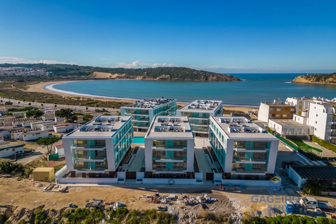 Apartamento T2 para Venda em São Martinho do Porto Foto 25